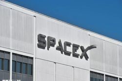 Giới đầu tư châu Á tìm 'lối đi riêng' để đặt cược vào IPO của SpaceX