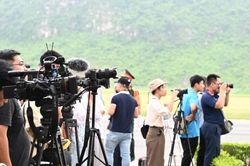 Nghề báo thời AI: Dấn thân luôn là giá trị không thể thay thế