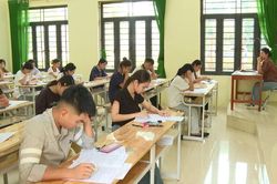 Tham khảo phổ điểm để đăng ký xét tuyển đại học như thế nào?