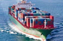 Cước vận tải container tăng vọt