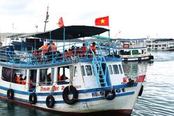 Biển xanh mở lối sinh kế
