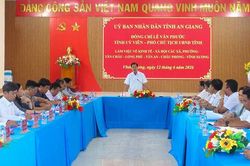 Phó Chủ tịch UBND tỉnh An Giang Lê Văn Phước làm việc với các xã phường thuộc tiểu vùng phía bắc