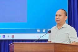 Đồng chí Rah Lan Chung tiếp xúc cử tri trước kỳ họp thường lệ giữa năm 2026 của HĐND tỉnh Gia Lai