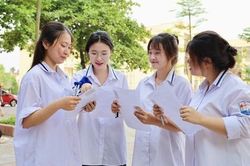 Thí sinh đánh giá đề thi Toán tốt nghiệp 2026 không quá khó