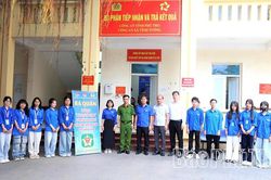 Ra qu&acirc;n Chiến dịch 'M&ugrave;a h&egrave; số c&ugrave;ng VNeID'