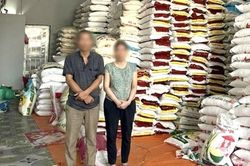 Ninh Bình: Khởi tố vợ chồng giám đốc buôn bán gạo giả