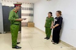 Người mẹ trẻ bị bắt vì đánh con dẫn đến tử vong