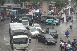 Đảm bảo an toàn giao thông mùa mưa lũ