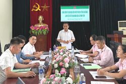 Ban đại diện Hội đồng quản trị Ngân hàng Chính sách xã hội tỉnh kiểm tra, giám sát tại xã Minh Tâm, Bảo Lạc