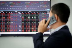 VN-Index ghi nhận tuần điều chỉnh thứ tư liên tiếp