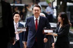 Cựu Tổng thống Hàn Quốc Yoon Suk Yeol bị kết án 30 năm tù