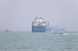 Mỹ tấn công, 3 thủy thủ Ấn Độ chết thảm: Ấn Độ triệu tập phản đối ngoại giao