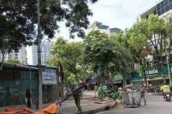 Phường Yên Hòa giải tỏa chợ tạm ô đất C2