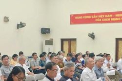 Hà Nội quy định số lượng, chế độ, chính sách người hoạt động không chuyên trách