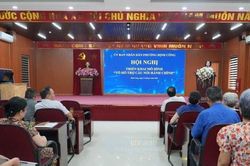 Định Công ra mắt mô hình 'Tổ hỗ trợ Cầu nối hành chính'