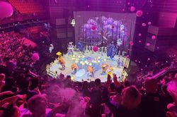 TP Hồ Chí Minh lần đầu công chiếu vở xiếc-rối Mơ Show ra công chúng