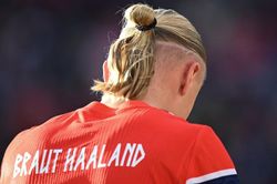 Haaland đổi tên trên áo đấu ở World Cup 2026