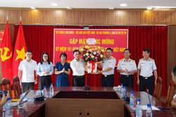 V&ugrave;ng 2 Hải qu&acirc;n - 17 năm ki&ecirc;n cường nơi đầu s&oacute;ng