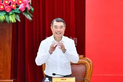 Thủ tướng L&ecirc; Minh Hưng l&agrave;m việc với Ban Thường vụ Th&agrave;nh ủy Đồng Nai