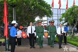 Phó thủ tướng Hồ Quốc Dũng dự Lễ truy điệu và an táng 18 hài cốt liệt sĩ tại tỉnh Gia Lai