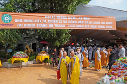 Tổ chức tưởng niệm, kỳ siêu liệt sĩ và đồng bào yêu nước tại công viên Lê Thị Riêng