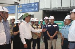 Bộ trưởng Bộ Xây dựng Trần Hồng Minh kiểm tra tiến độ sân bay Long Thành