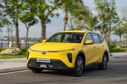 Top 10 xe ô tô bán chạy nhất tháng 5/2026: VinFast Limo Green tiếp tục dẫn đầu