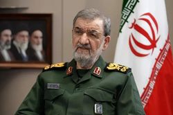 Cố vấn Lãnh tụ tối cao Iran nói Mỹ đồng ý giải phóng các khoản tiền bị đóng băng