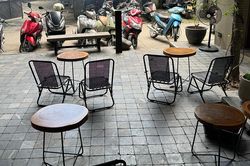 Chi trăm triệu làm khu ngồi ngoài trời, chủ quán cà phê rơi vào cảnh trớ trêu