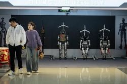 Từ xe điện đến robot: Cú bứt phá ngoạn mục giúp Trung Quốc 'soán ngôi' Nhật Bản
