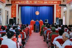 VKSND khu vực 6, tỉnh Hưng Y&ecirc;n phối hợp tổ chức phi&ecirc;n t&ograve;a x&eacute;t xử lưu động