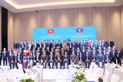 Việt Nam - Lào tăng cường hợp tác pháp luật và tư pháp