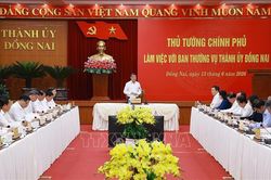 Thủ tướng Lê Minh Hưng làm việc với Ban Thường vụ Thành ủy Đồng Nai