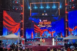 Gala nghệ thuật 'Tổ quốc bình yên': Tri ân những chiến sĩ trên mặt trận thầm lặng