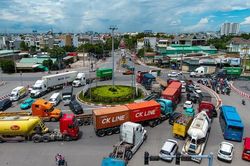 Cận cảnh tuyến đường logistics huyết mạch phía Đông Tp.HCM trước ngày 'thay áo mới'