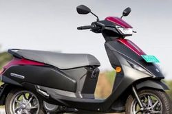 Chi tiết xe máy điện Suzuki E Access, giá nhỉnh 52 triệu đồng