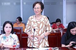 Đại biểu cao tuổi nhất Đại hội Phụ nữ toàn quốc XIV: 'Tuổi tác không giới hạn sự cống hiến'