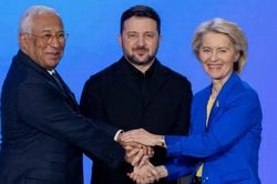 EU đạt thỏa thuận 'mở khóa' đàm phán gia nhập cho Ukraine và Moldova