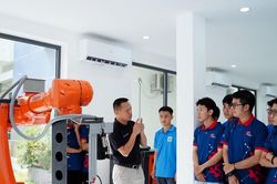 Tăng tốc đổi mới công nghệ
