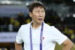 HLV Kim Sang Sik chốt danh s&aacute;ch ĐT Việt Nam dự ASEAN Cup 2026: Cuộc cạnh tranh gắt gao