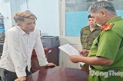 Bắt giam người đàn ông khống chế Thẩm phán và Thư ký tòa đi thẩm định tài sản