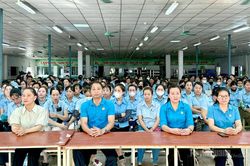 Nâng cao kiến thức hôn nhân, gia đình cho công nhân lao động