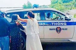 Cảnh sát giao thông Thái Nguyên: Kịp thời hỗ trợ người bị tai nạn giao thông đi cấp cứu