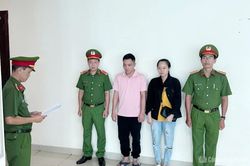 Khởi tố cặp vợ chồng lập nhiều công ty để sản xuất phân bón giả