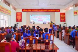 Tuổi trẻ Xã Phan Ngọc Hiển ra quân tình nguyện hè, lan tỏa thông điệp chống khai thác IUU