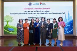 Kết nối khoa học với thị trường, thúc đẩy vai trò của nữ trí thức Việt Nam