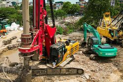 Sau nhiều năm đình trệ, công trường 786 tỷ đồng ở Hà Nội rầm rộ thi công trở lại