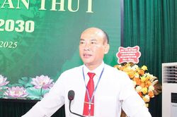 Bắt tạm giam cựu Chủ tịch UBND xã ở Nghệ An vì nhận hối lộ