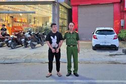 Tạm giữ hình sự thanh niên hành hung shipper trên phố ở Thanh Hóa