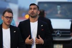 Đội trưởng Iran chạm trán băng đảng mafia Mexico, thoát nạn kỳ diệu